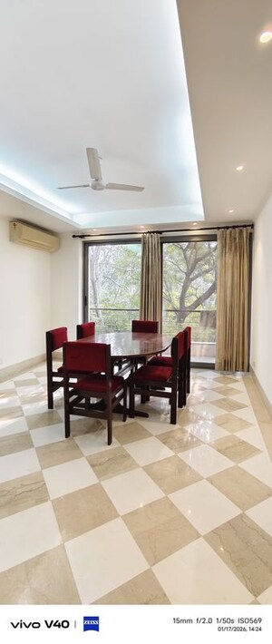 Gym in 3 BHK Builder Floor at Defence Colony – for Rent