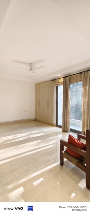 3 BHK Builder Floor For Rent in Defence Colony