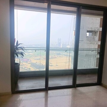 Room in 3 BHK Apartment at Piramal Mahalaxmi Central Tower, Arthur rd – for Sale