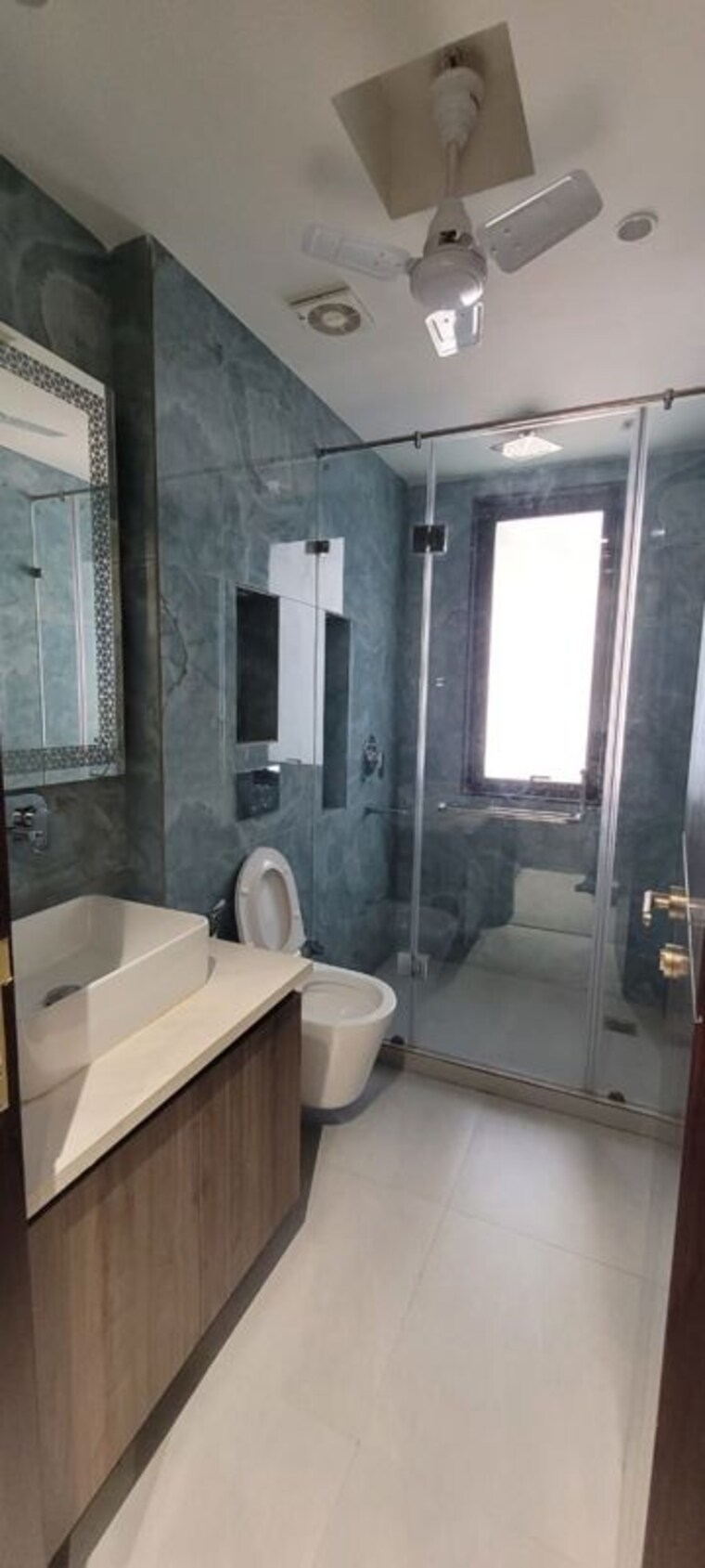 Bathroom, greater kailash i 3 Bedroom 250 Sq.Ft. Builder Floor In Greater Kailash I Delhi 9852950