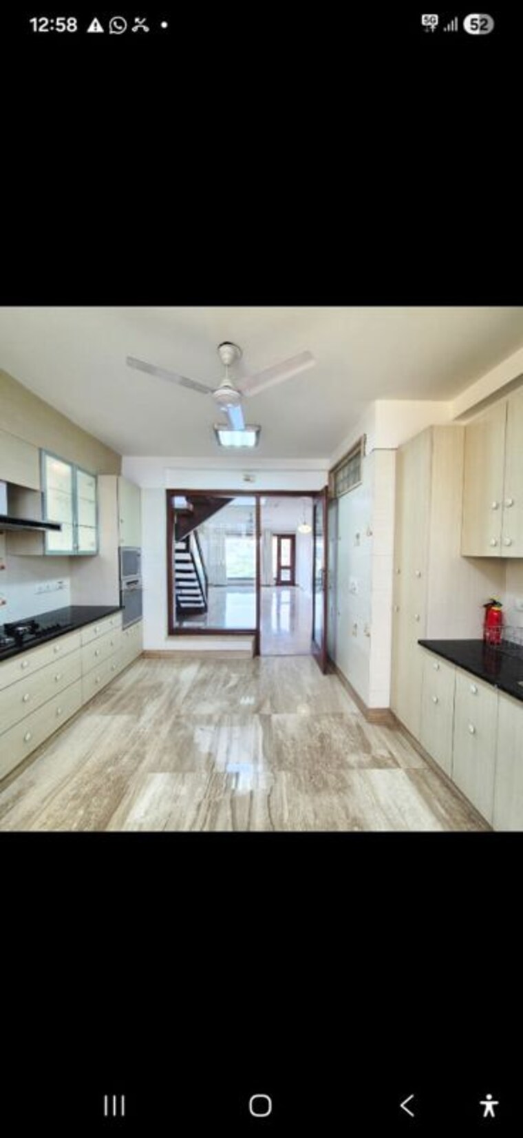 Room, defence colony 3 Bedroom 325 Sq.Ft. Builder Floor In Defence Colony Delhi 9852969