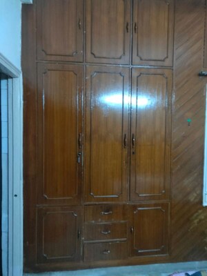 Furnished Amenities in 2 BHK Apartment at Shipra Suncity, Vaibhav Khand – for Rent