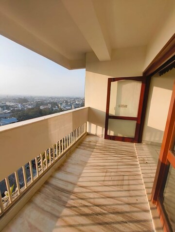 Bedroom in 3 BHK Builder Floor at East Of Kailash – for Rent