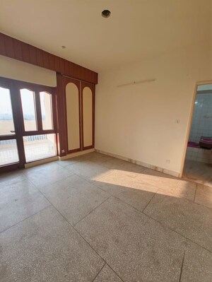 Room in 3 BHK Builder Floor at East Of Kailash – for Rent
