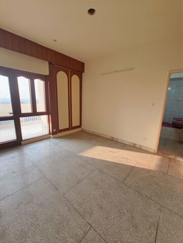 Room in 3 BHK Builder Floor at East Of Kailash – for Rent