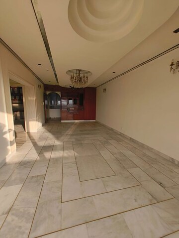 Room in 3 BHK Builder Floor at East Of Kailash – for Rent