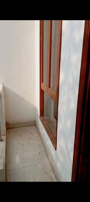 3 BHK Independent House For Rent in RWA Apartments Sector 50
