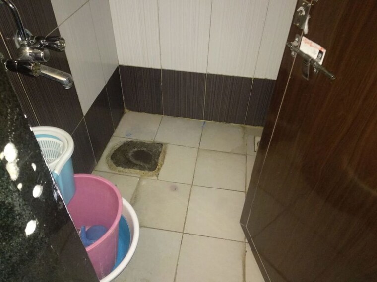 Bathroom, amrut-ganga 1 Bedroom 600 Sq.Ft. Apartment In Sinhagad Pune 9852995