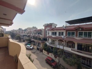 3 BHK Builder Floor – Exterior View View at Surendra Avenue 69, Sector 69 - for Rent