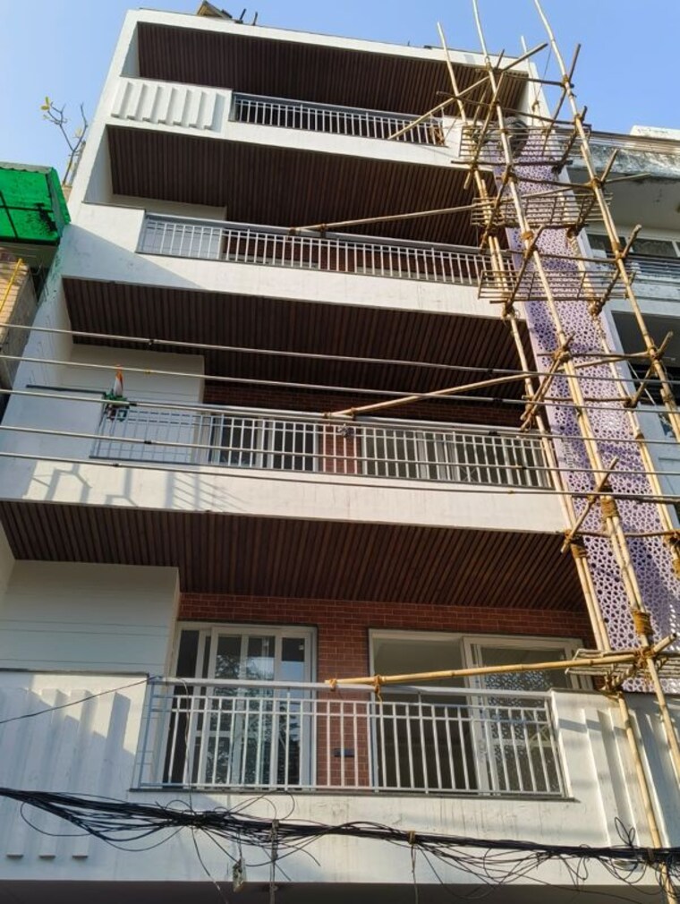 Exterior View, chittaranjan park 3 Bedroom 160 Sq.Yd. Builder Floor In Chittaranjan Park Delhi 9853018