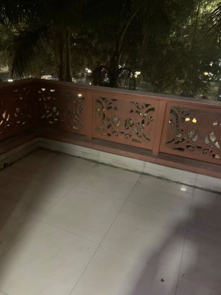 Balcony, rwa-apartments-sector-51 2 Bedroom 950 Sq.Ft. Independent House In Sector 51 Noida 9853019