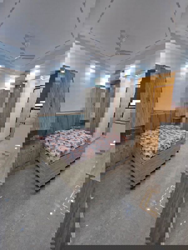 StudioBuilder Floor For Rent in Sector 51