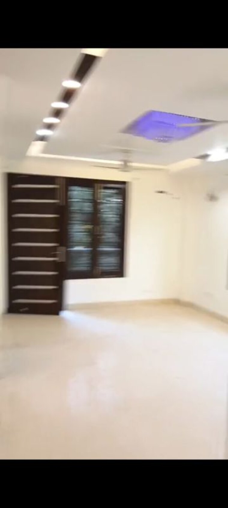 Room, chittaranjan park 2 Bedroom 125 Sq.Yd. Builder Floor In Chittaranjan Park Delhi 9853037