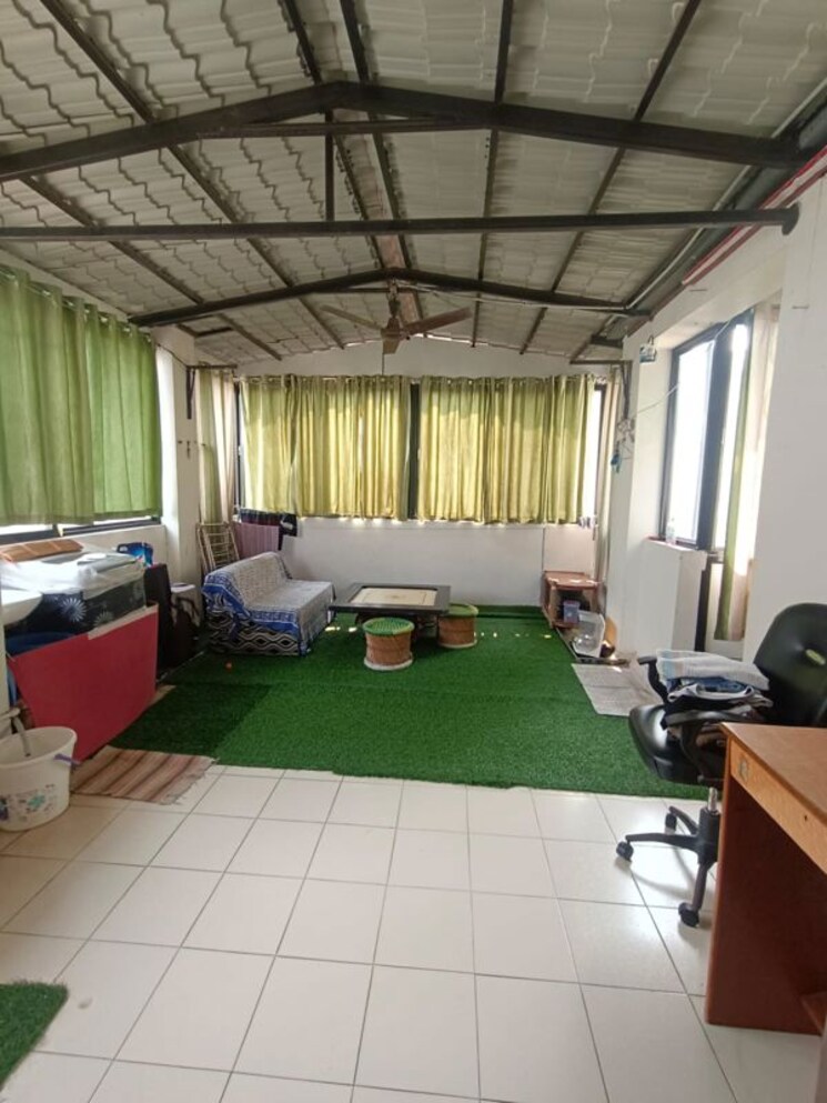 Other, sama savil road 3 Bedroom 1900 Sq.Ft. Penthouse In SamA Savil Road Vadodara 9853020