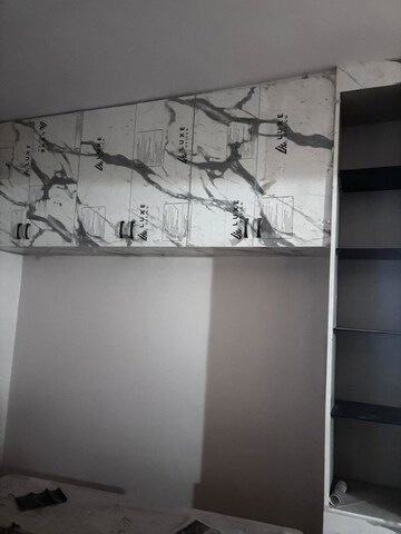 Room in 2 BHK Apartment at Digha Ghat – for Sale