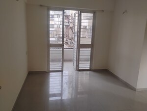 Room in 1 BHK Apartment at Goel Ganga Amrut Ganga, Sinhagad – for Rent