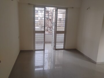 Room in 1 BHK Apartment at Goel Ganga Amrut Ganga, Sinhagad – for Rent
