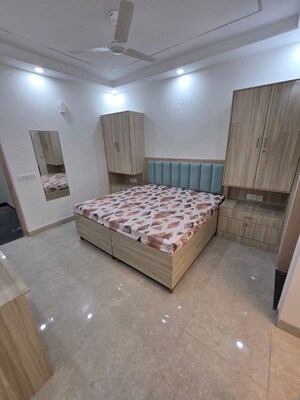 Bedroom in Studio Builder Floor at Sector 38 – for Rent