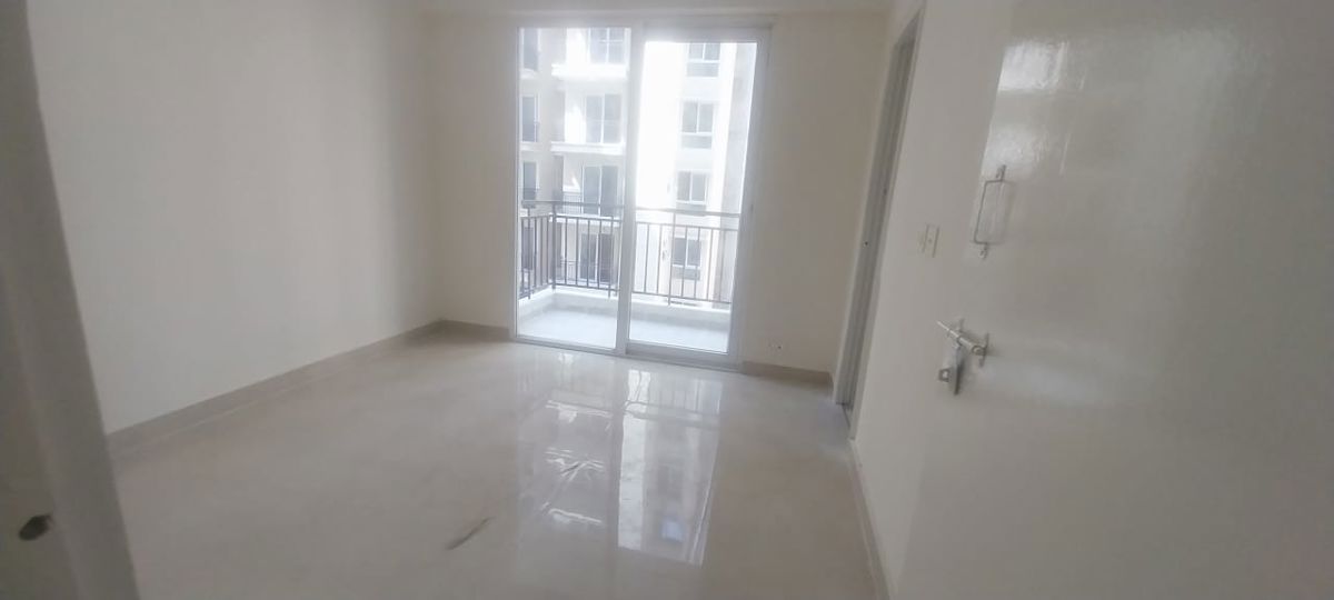 2 BHK Apartment For Rent in Signature Global The Millennia