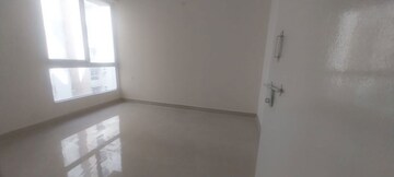 Room in 2 BHK Apartment at Signature Global The Millennia, Sector 37d – for Rent