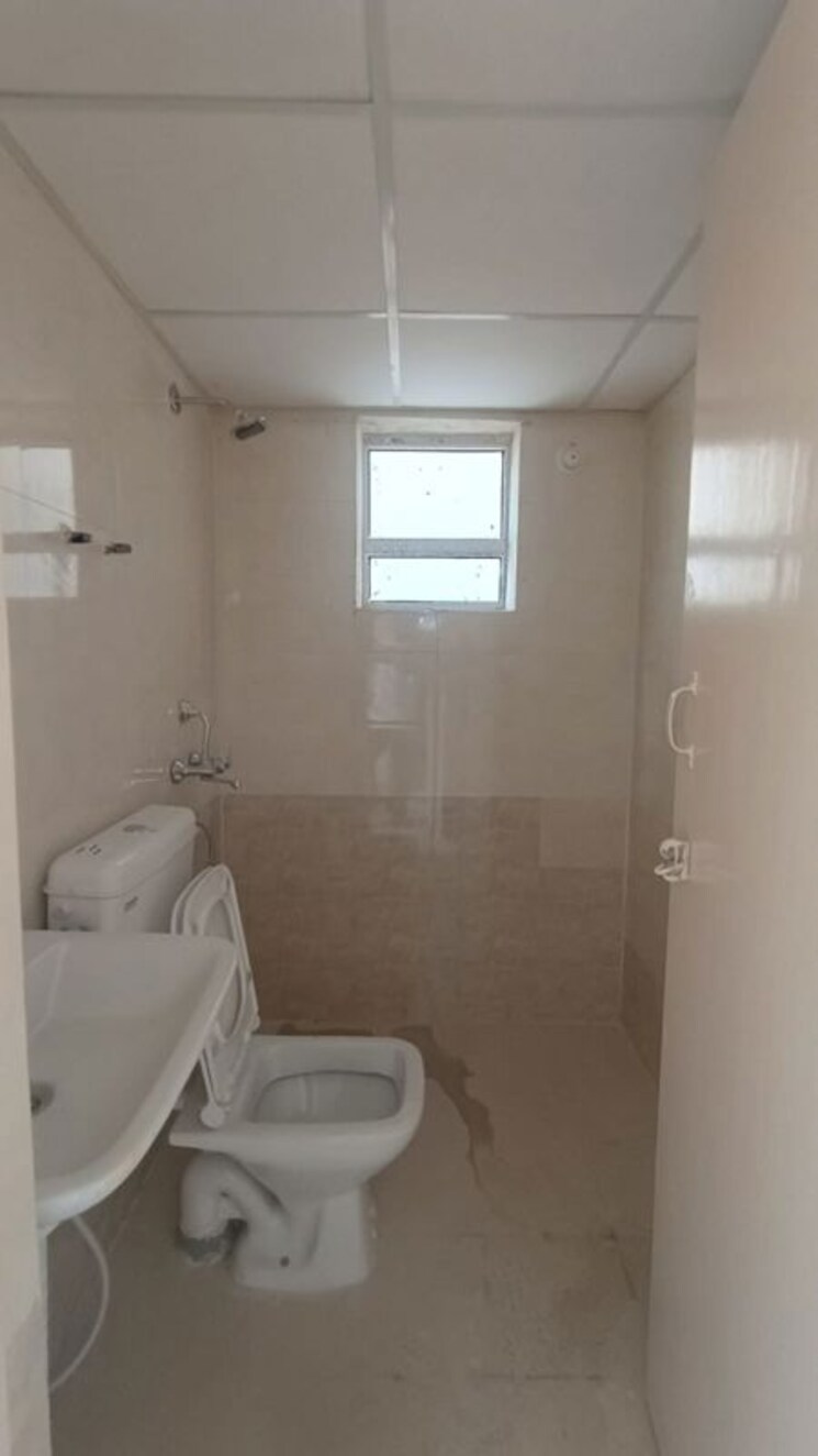 Bathroom, signature-global-the-millennia 2 Bedroom 800 Sq.Ft. Apartment In Sector 37d Gurgaon 9853071