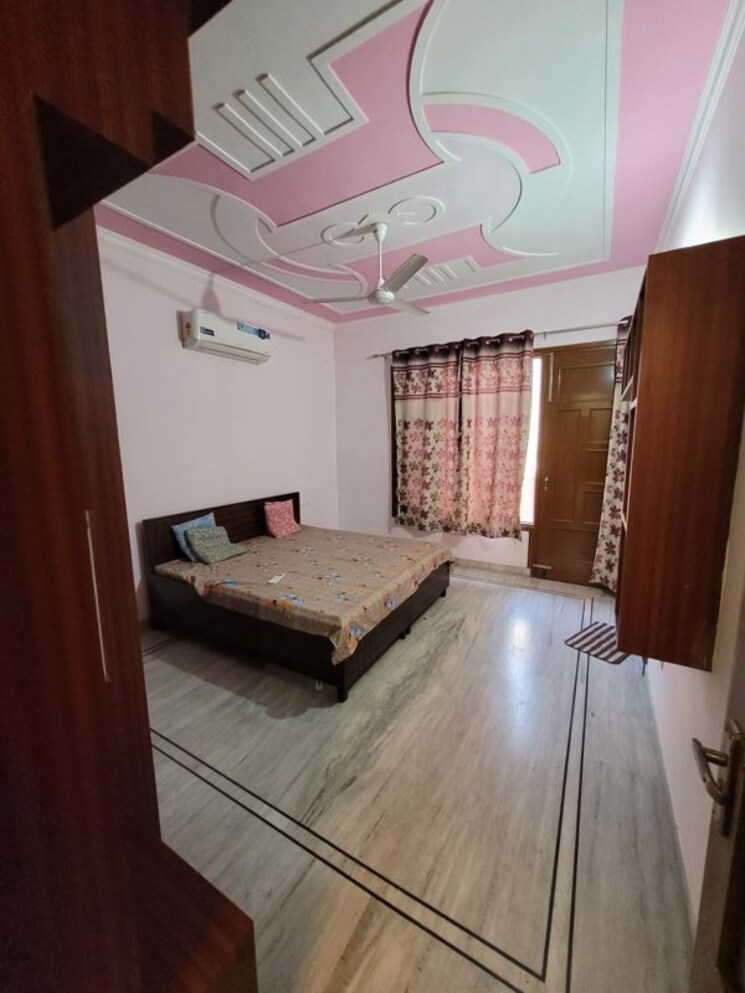 Bedroom, aerocity 3 Bedroom 1500 Sq.Ft. Builder Floor In Aerocity Mohali 9853090