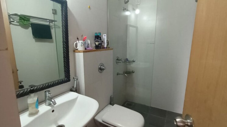 Bathroom, shree-tirupati-marina 2 Bedroom 900 Sq.Ft. Apartment In Kapur Bawdi Thane 9853099