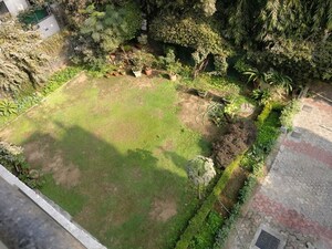 2 BHK Builder Floor – Garden View at Vasant Vihar - for Rent