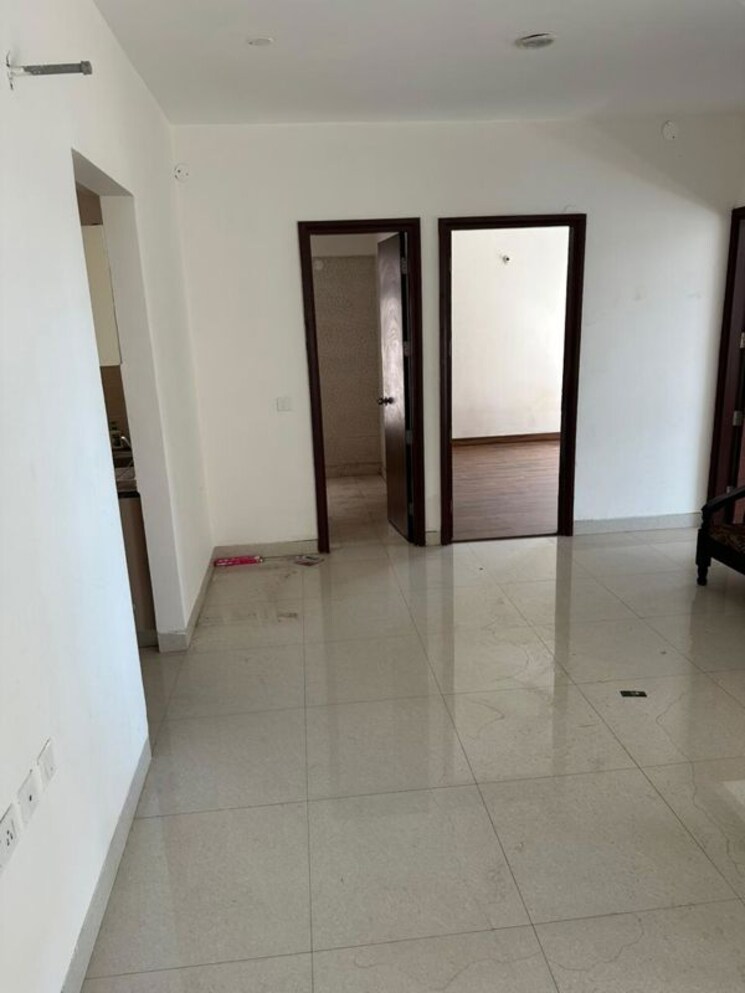 Room, sector 66 a 2 Bedroom 900 Sq.Ft. Apartment In Sector 66 A Mohali 9853137