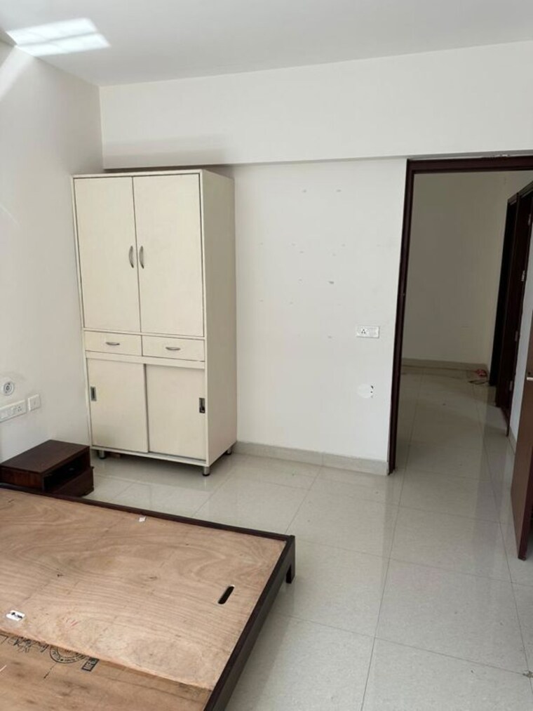 Room, sector 66 a 2 Bedroom 900 Sq.Ft. Apartment In Sector 66 A Mohali 9853137