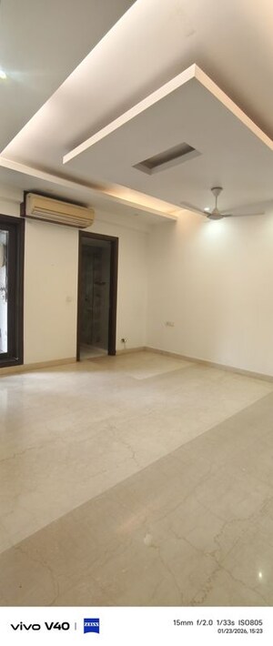 Room in 3 BHK Builder Floor at New Friends Colony – for Rent