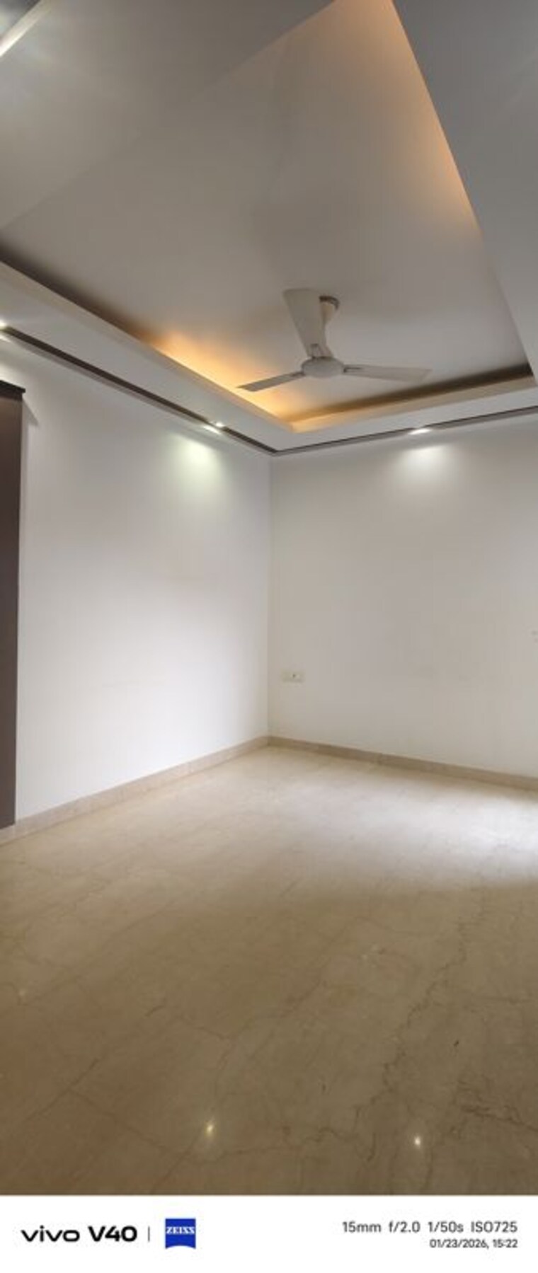 Room, new friends colony 3 Bedroom 300 Sq.Yd. Builder Floor In New Friends Colony Delhi 9853154