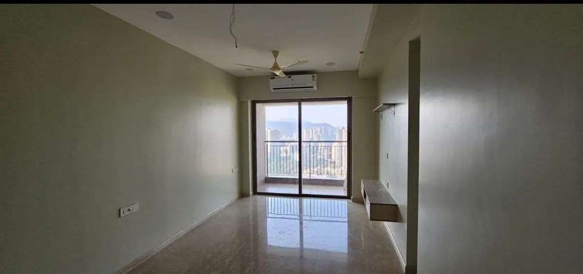 2 BHK Apartment For Rent in Kalpataru Paramount