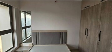 Bedroom in 2 BHK Apartment at Kalpataru Paramount, Kapur Bawdi – for Rent