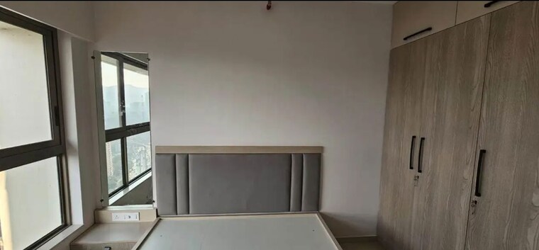 Bedroom, kalpataru-paramount 2 Bedroom 900 Sq.Ft. Apartment In Kapur Bawdi Thane 9853163