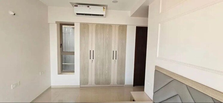 Bedroom, kalpataru-paramount 2 Bedroom 900 Sq.Ft. Apartment In Kapur Bawdi Thane 9853163