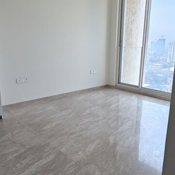 Room in 4 BHK Apartment at Raheja Imperia, Empire Mill – for Sale