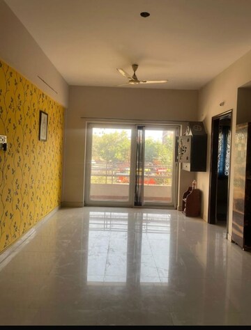 Room in 3 BHK Apartment at LN Luxury Homes, Kondapur – for Rent