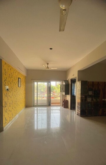 Room in 3 BHK Apartment at LN Luxury Homes, Kondapur – for Rent