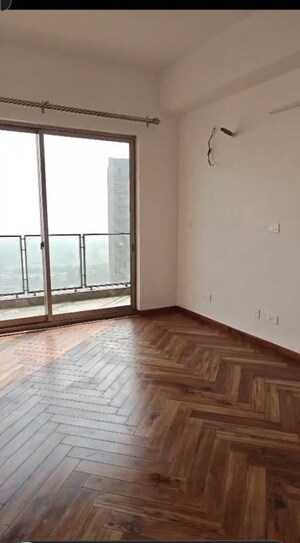 3.5 BHK Apartment For Rent in Shalimar Belvedere Court, Gomti Nagar