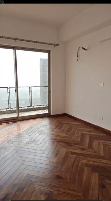 3.5 BHK Apartment For Rent in Shalimar Belvedere Court, Gomti Nagar