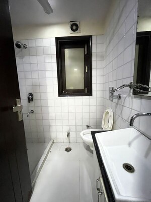 Bathroom in 3 BHK Builder Floor at Anand Vihar – for Rent