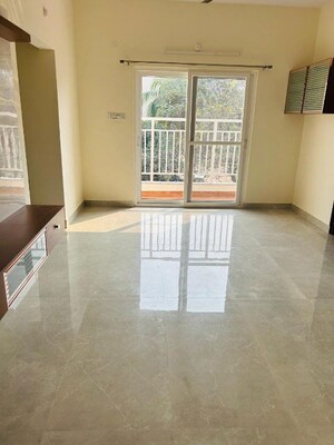 Room in 2 BHK Apartment at Hafeezpet – for Rent