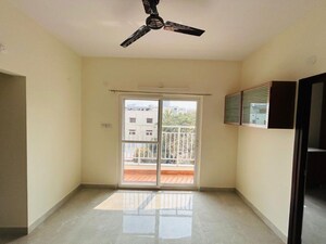 Room in 2 BHK Apartment at Hafeezpet – for Rent