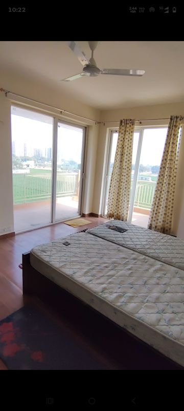 4 BHK + Servant Room Apartment For Rent in Ansal Highland Park