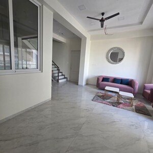 3 BHK Apartment For Sale in Raheja Imperia, Empire Mill