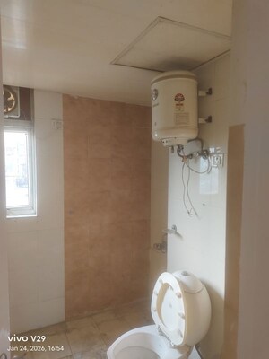 Bathroom in 4 BHK Apartment at Orchid Petals, Sector 49 – for Rent