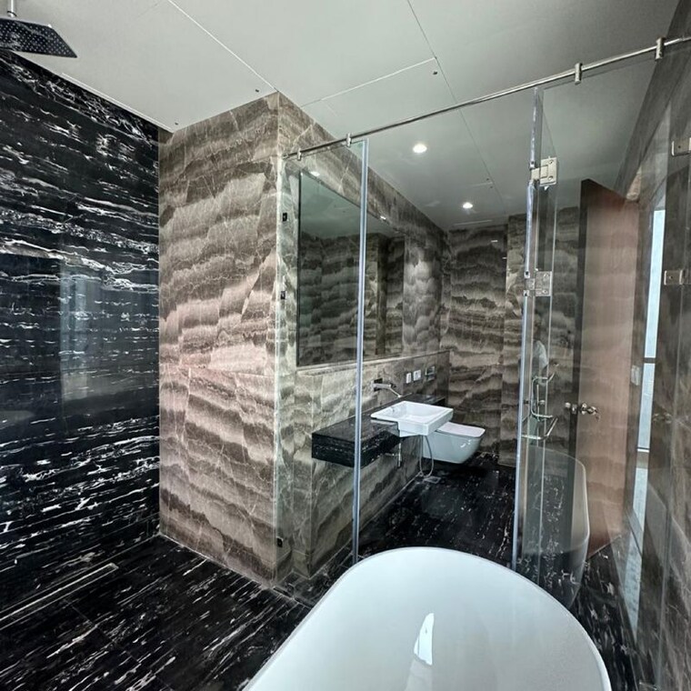 Bathroom, k-raheja-artesia 4 Bedroom 3064 Sq.Ft. Apartment In Century Bazar Mumbai 9853213