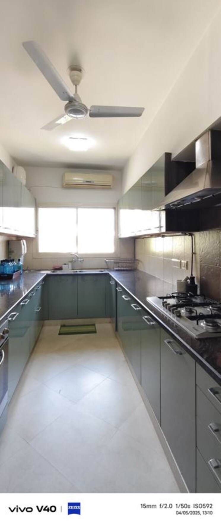 Kitchen, jor bagh 3 Bedroom 375 Sq.Yd. Apartment In Jor Bagh Delhi 9853217