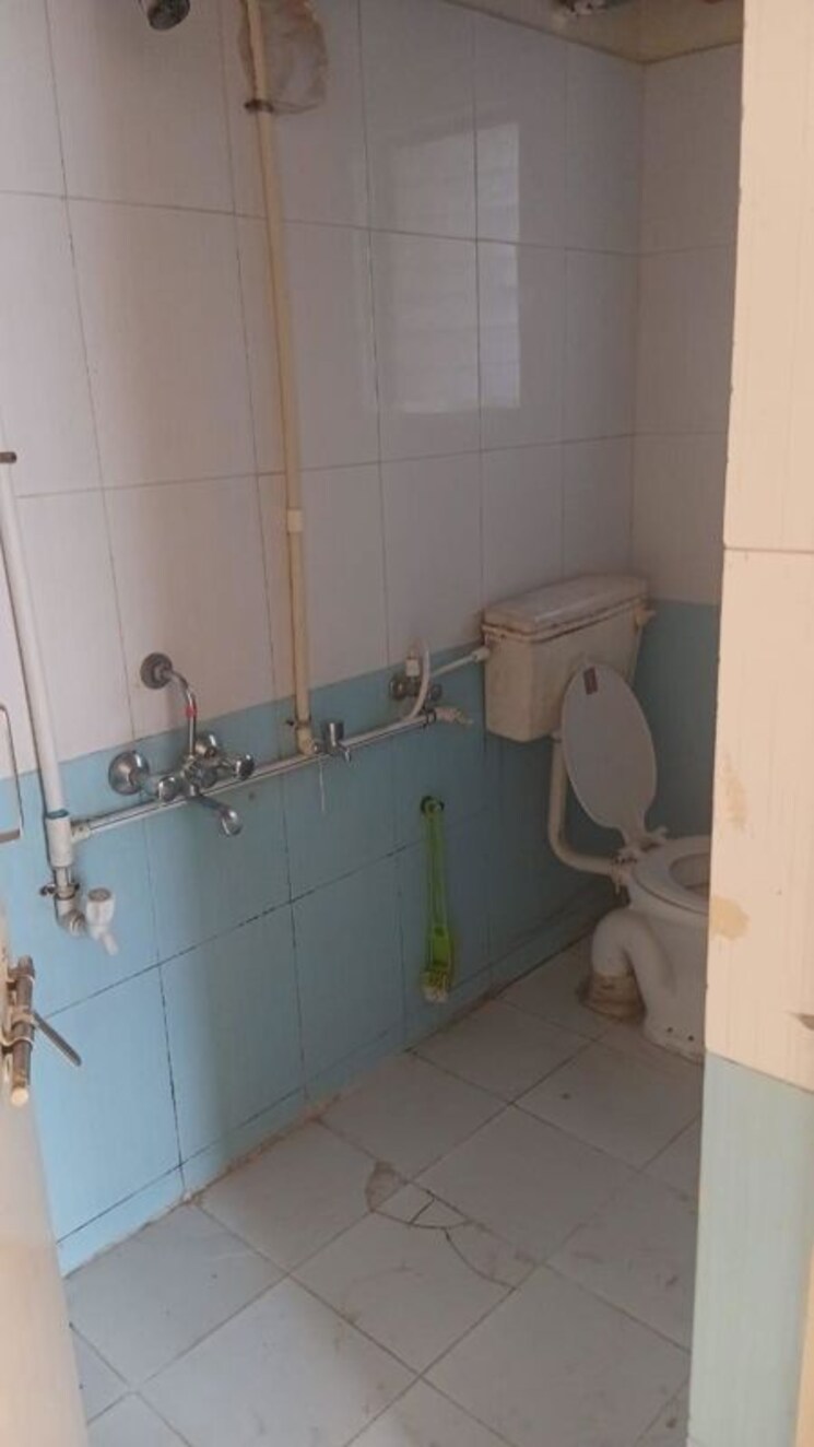 Bathroom, bora-residency 1 Bedroom 800 Sq.Ft. Apartment In Aundh Pune 9853219